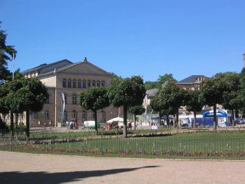 Landestheater Coburg - Click to walk from Marktplatz 9